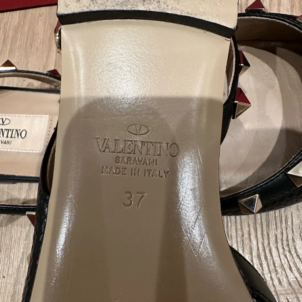 Valentino Ballerina Rockstud Black Point Toe Flats - Picture 11 of 14